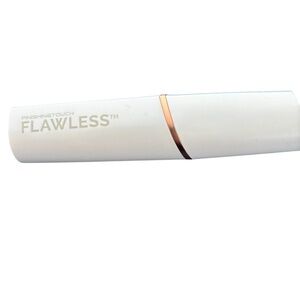 Finishing Touch Flawless Facial Hair Remover Portable Purse Electric Razor White